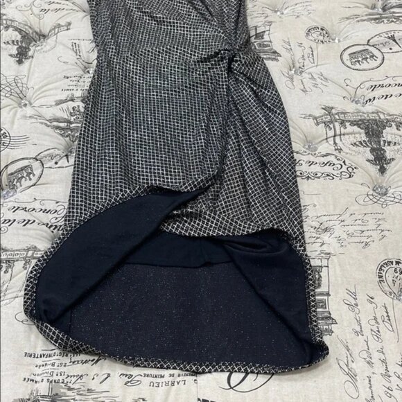 T Tahari Women's Sheath Dress - Picture 11 of 16